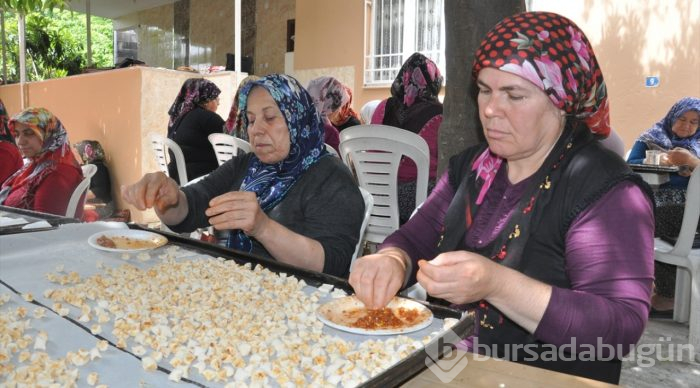  Ramazan lezzetlerini imece usulü hazırlıyorlar 