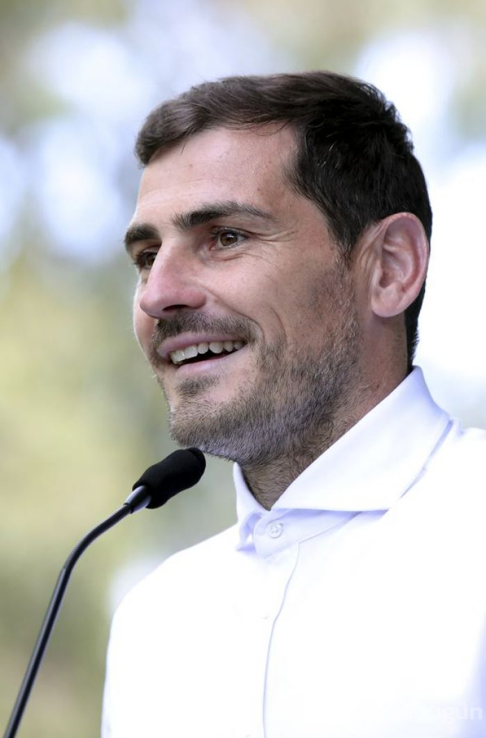 Iker Casillas taburcu edildi
