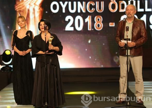 24. Sadri Alışık Tiyatro ve Sinema Oyuncu Ödülleri sahiplerini buldu
