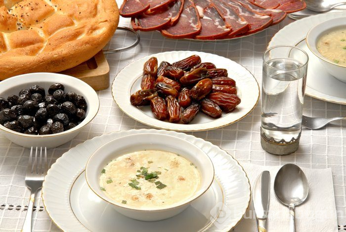 Oruç tuttuğunuzda vücudunuzda neler olur? İşte cevabı...