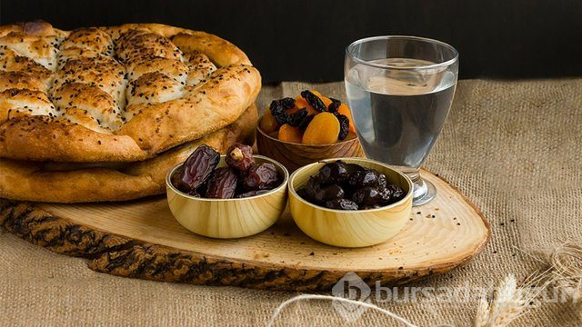 Oruç tuttuğunuzda vücudunuzda neler olur? İşte cevabı...
