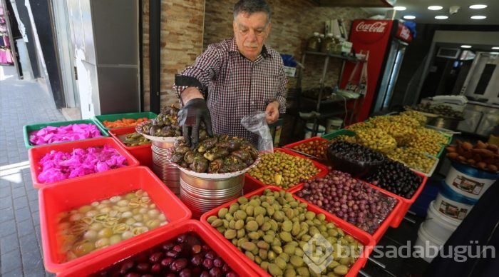  Filistin'deki maaş kesintisi, ramazan ayında vatandaşı ve esnafı vuruyor 
