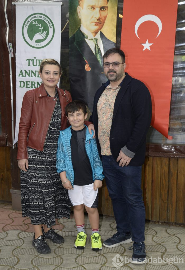 Bursalı anneler kahvaltıda buluştu