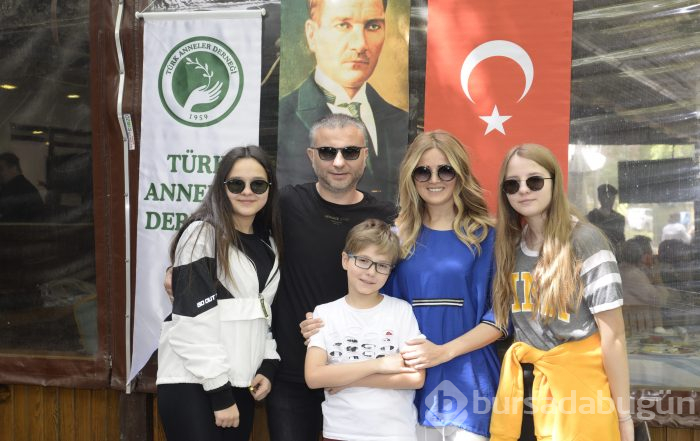 Bursalı anneler kahvaltıda buluştu