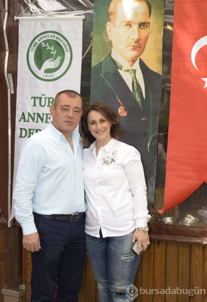 Bursalı anneler kahvaltıda buluştu