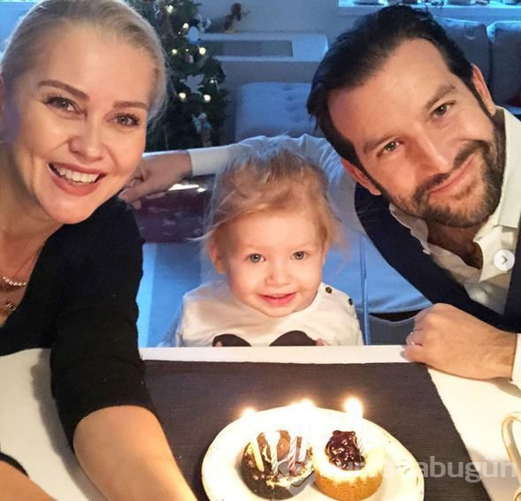 Didem Uzel 45 yaşında nasıl anne oldu?
