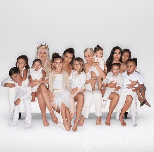 Kim Kardashian'ın taşıyıcı anne yöntemi tartışma yaratıyor
