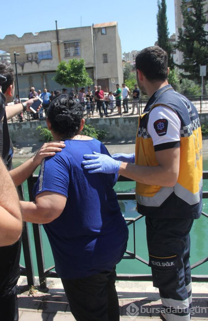 Adana'da anneanne ve torunlarının olduğu araç kanala uçtu
