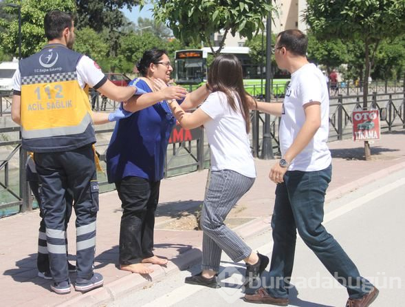 Adana'da anneanne ve torunlarının olduğu araç kanala uçtu
