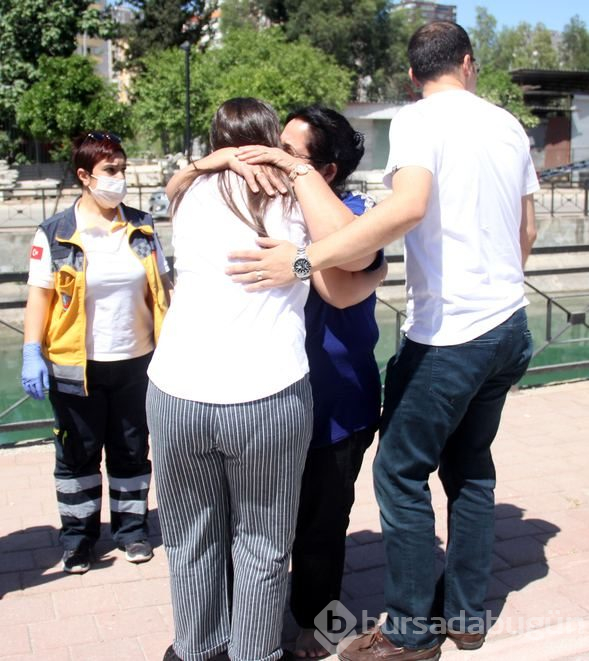 Adana'da anneanne ve torunlarının olduğu araç kanala uçtu

