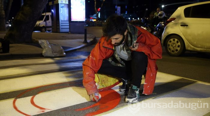 Grafiti sanatçıları İstanbul caddelerinde
