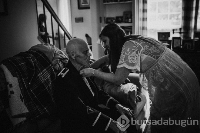 Düğün Fotoğraflarını Nişanlısı Yerine Babasıyla Çektirdi, Sebebi Yürek Dağladı