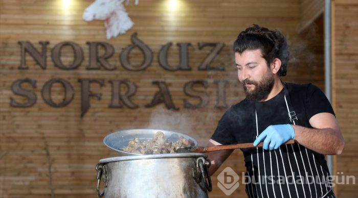 Geliri çocukların eğitimine giden sofra: Norduz Sofrası

