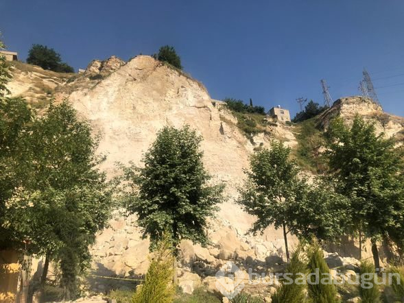 Şanlıurfa'da heyelan! 13 ev tahliye edildi
