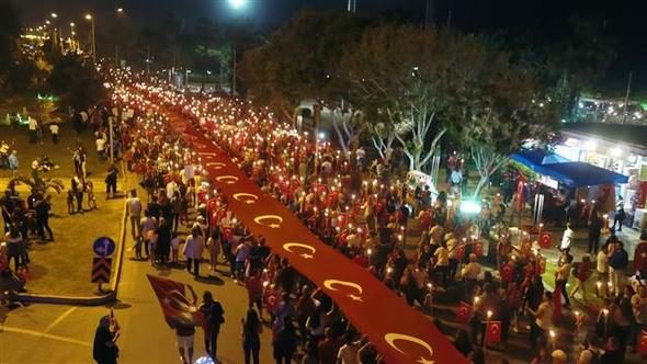 Türkiye'de 100. yıl coşkusu! 