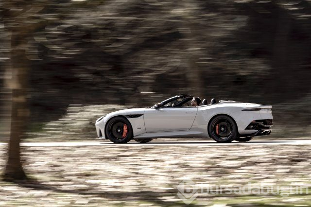 Aston Martin'in En Hızlı Üstü Açık Modeli Tanıtıldı

