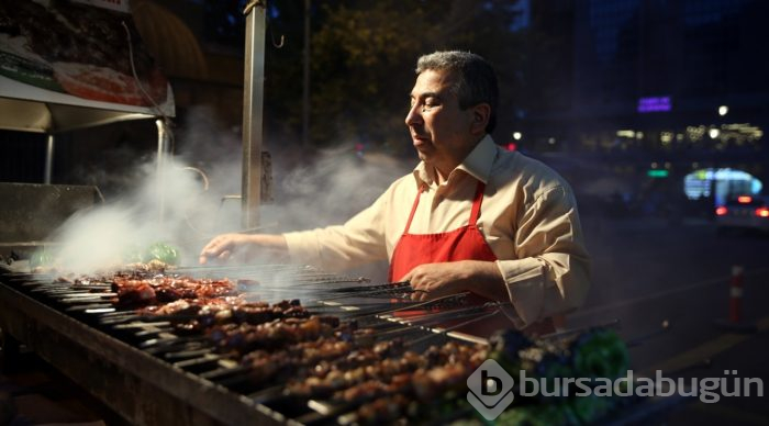 Üç öğün tüketilen ciğer kebabı ramazanda da ilgi görüyor
