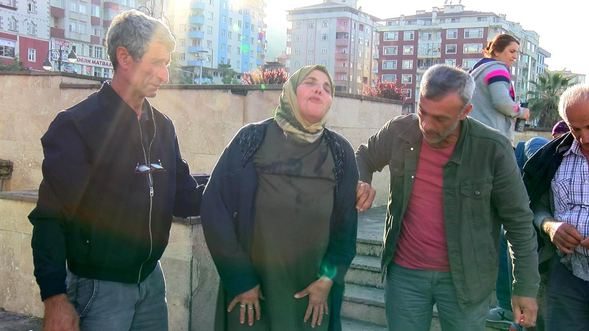 Annenin isyanı yürek dağladı: Sadece diş çektirmeye gelmişti
