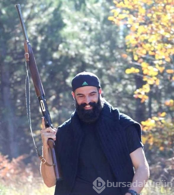 Öldürdüğü hayvanın fotoğrafını paylaşan Mehmet Akif Alakurt'tan pişkin savunma!
