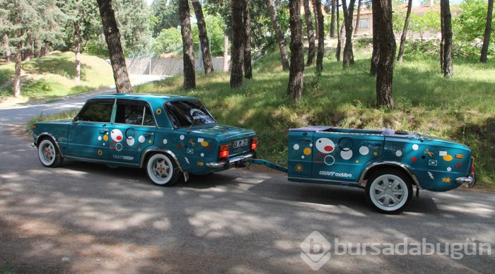 Hurda otomobili "Hacı Mülayim"e dönüştürdü
