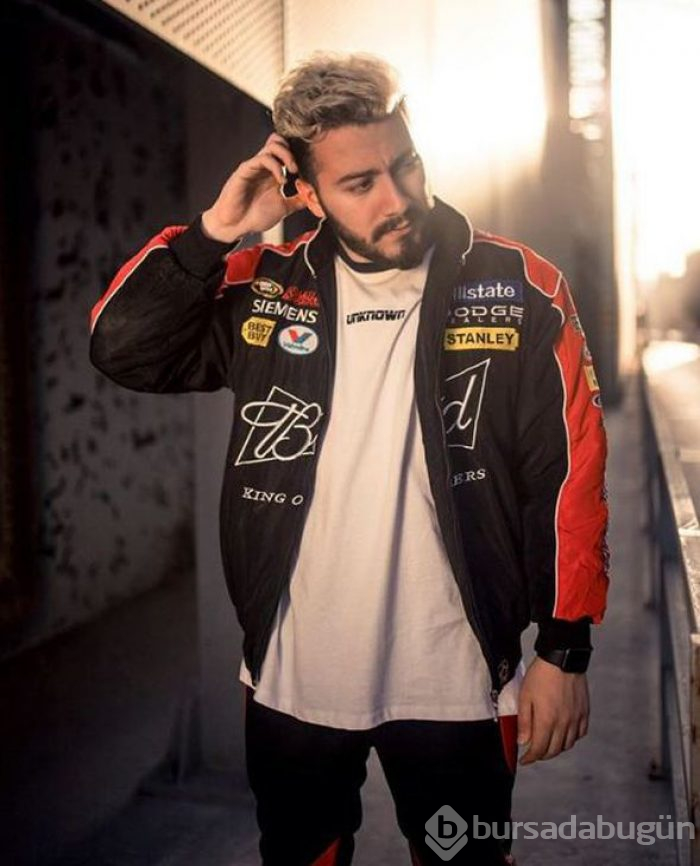 Ali Eyüboğlu: Enes Batur evlenmedi, filminin reklamını yaptı

