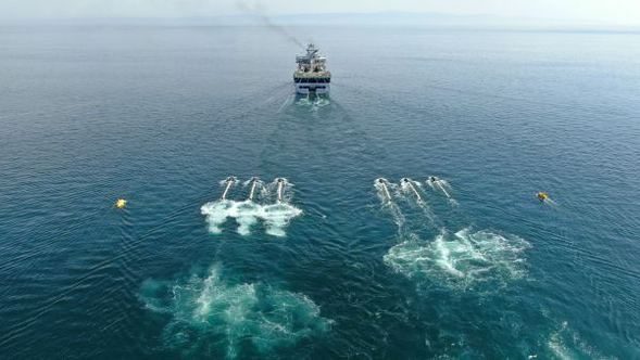 İlk yerli ve milli sismik araştırma gemisi Oruç Reis Marmara'yı karış karış inceliyor
