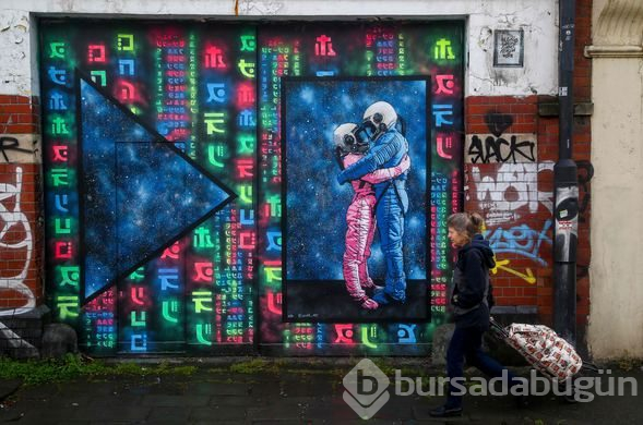 Banksy Venedik'te tezgah açtı
