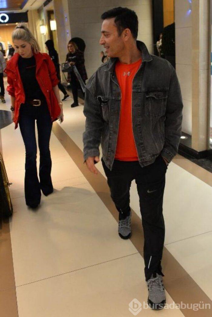 Mustafa Sandal ve Melis Sütşurup yıldızlarla aynı otelde
