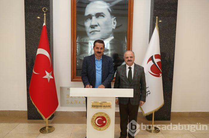 Eski Bakan Çelik ve TÜRK-İŞ Genel Başkanı Atalay Vali Çakacak'ı ziyaret etti
