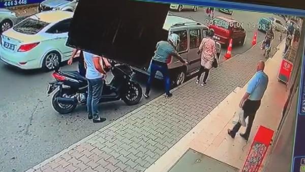 Pide alan genç kıza büyük şok!