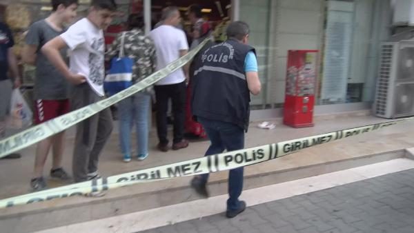 Pide alan genç kıza büyük şok!