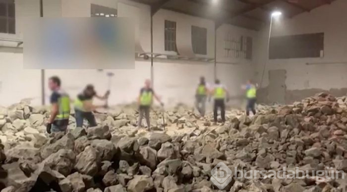 Polisi şaşkına uğratan uyuşturucu sevkiyatı: 1 ton yakalandı