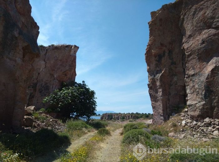 Balıkesir'deki tarihi sarımsak taşı ocaklarına turist ilgisi