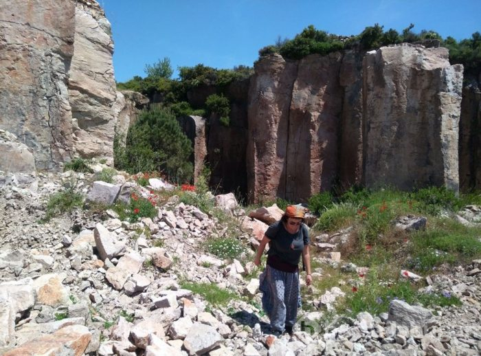 Balıkesir'deki tarihi sarımsak taşı ocaklarına turist ilgisi