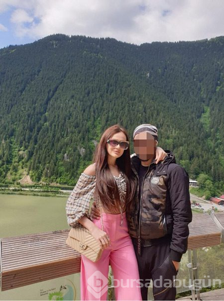 Türk sevgilisinin darp ettiği Sırp model dünya gündeminde