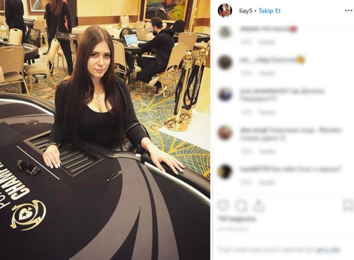 'En seksi poker oyuncusu' evinde feci şekilde can verdi!