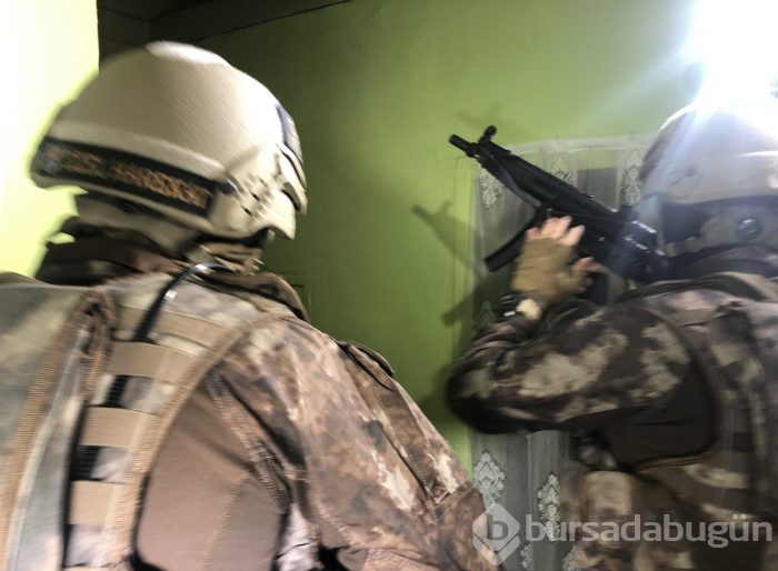 Bursa'da şafak operasyonu! Çok sayıda gözaltı var