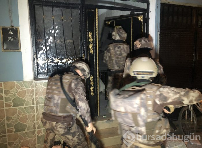 Bursa'da şafak operasyonu! Çok sayıda gözaltı var