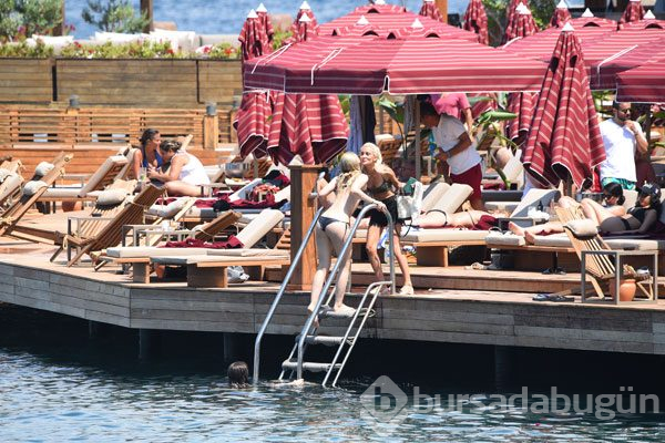 Aleyna sınav öncesi stres attı