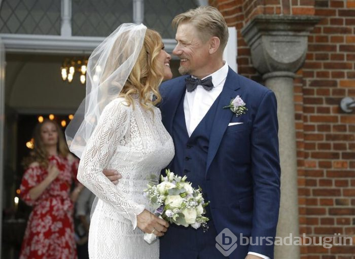 Danimarkalı efsanevi kaleci ikinci evliliğini yaptı