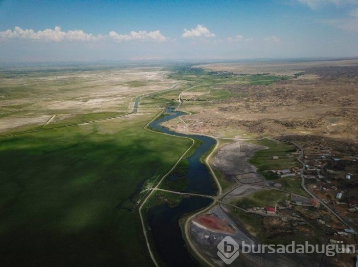 Ağrı Dağı eteklerinde bulunan milli park, ziyaretçilerini kendine hayran bırakıyor