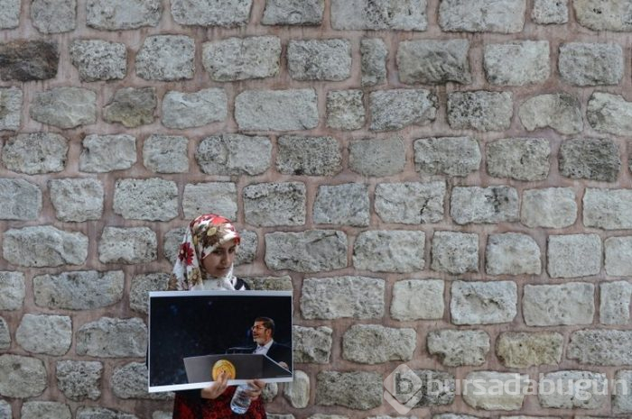Türkiye'nin dört bir yanında Muhammed Mursi için cenaze namazı kılındı