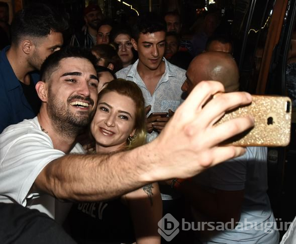 ''Sevgilim kıskanmaz''