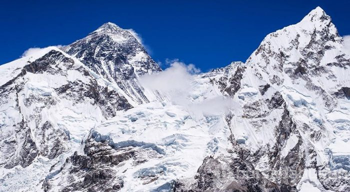 Everest'te bu sezon ölenlerin sayısı 11'e yükseldi