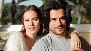 Fahriye Evcen oğluyla orman yürüyüşünde