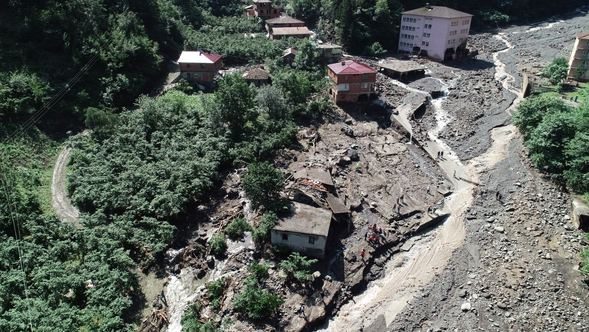 Neden olduğu hasar, gün ağarınca ortaya çıktı