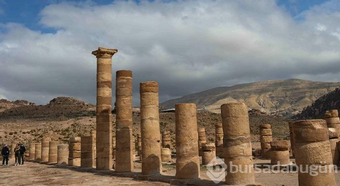 Yüzlerce yıl sonra bulunan görkemli kent Petra