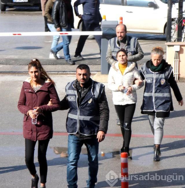 Kadın doktoru döven kardeşlere 1 yıl 10'ar ay hapis cezası
