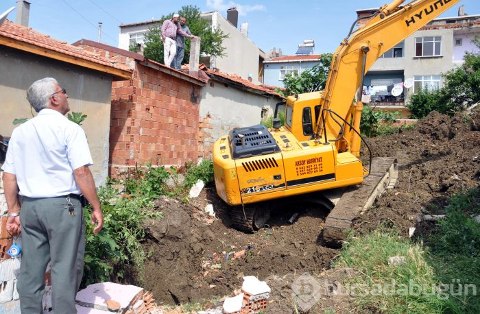 Malkara'da '5 ton altın' iddiası üzerine kazı çalışması başlatıldı
