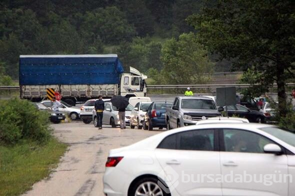 D-100'ün Ankara yönü trafiğe kapandı